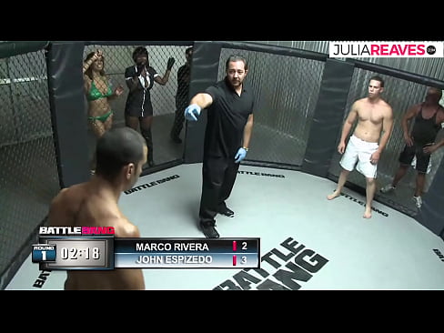 ❤️ Ultimate Fighter ቀለበቱ ውስጥ ከተጣላ በኋላ አንዲት ቁጥር ሴትን ትበዳለች። ☑ እጅግ የላቀ የወሲብ ፊልም በ%am.pornolymp.ru ❌❤