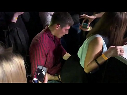 ❤️ በሩስያ የምሽት ክበብ ውስጥ እውነተኛ ወሲብ. የ18 ዓመቷ ሩሲያዊት ልጃገረድ በፊንጢጣ እና በሴት ብልት ውስጥ በምሽት ክበብ ውስጥ ተበዳች። ☑ እጅግ የላቀ የወሲብ ፊልም በ%am.pornolymp.ru ❌❤